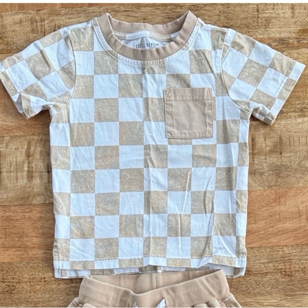 Little Bipsy Kids Checkerboard Pocket Tee - Beige & White